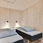 Loi - 200m From The Sea By Interhome